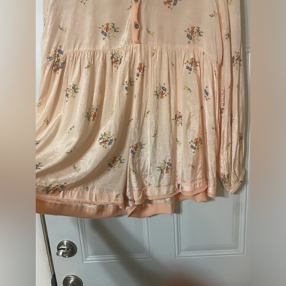 Worn On TV! Urban Outfitters Out From Under Carina Oversized Babydoll Romper - Picture 6 of 12